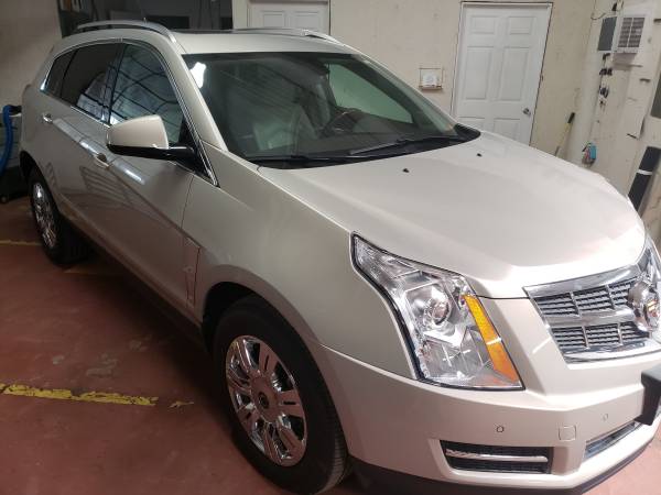 2010 Cadillac srx. 78k miles!!! for sale in Chardon, OH