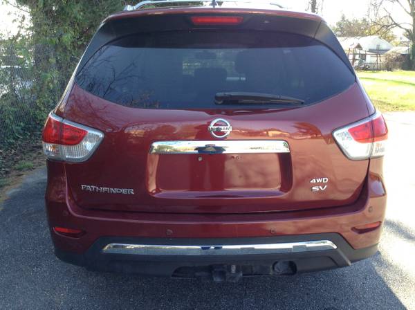 NISSAN 2015 PATHFINDER 4WD SE LOW MILES - cars & trucks - by dealer... for sale in Clinton, District Of Columbia – photo 5