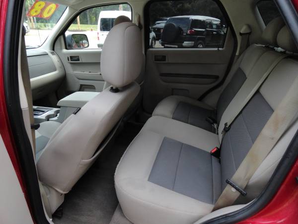 2008 Ford Escape XLT, v6, needs nothing, Maroon and Tan CLEAN - cars... for sale in Chapin, SC – photo 4