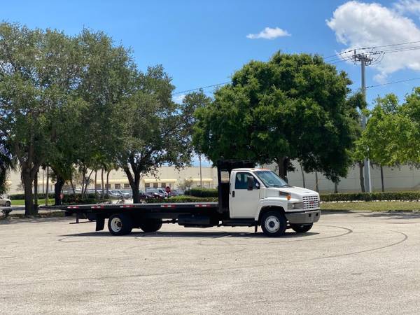 2005 GMC C5500 24 Foot Flatbed 8 1L Gas - - by for sale in West Palm Beach, NC – photo 18