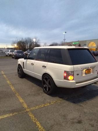 2007 land rover Range Rover - cars & trucks - by owner - vehicle... for sale in Niagara Falls, NY – photo 2