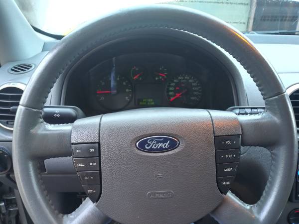2006 Ford Freestyle - cars & trucks - by owner - vehicle automotive... for sale in Galvin, WA – photo 8