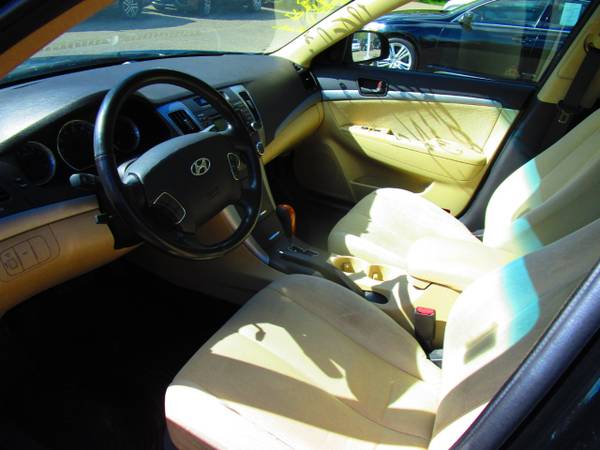 2009 Hyundai Sonata 4dr Sdn V6 Auto GLS - - by dealer for sale in Lino Lakes, MN – photo 8