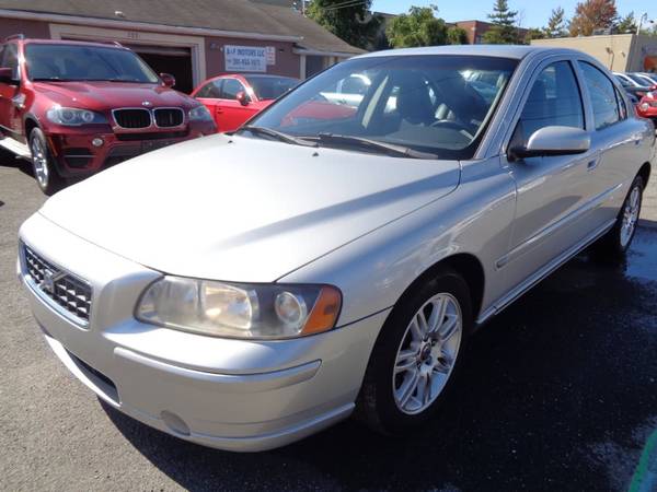 **2006 VOLVO S60 2.5L Turbo AWD Auto w/Sunroof - cars & trucks - by... for sale in Valley Stream, NY – photo 9