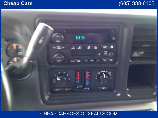 2005 CHEVROLET SUBURBAN 1500 - - by dealer - vehicle for sale in Sioux Falls, SD – photo 12