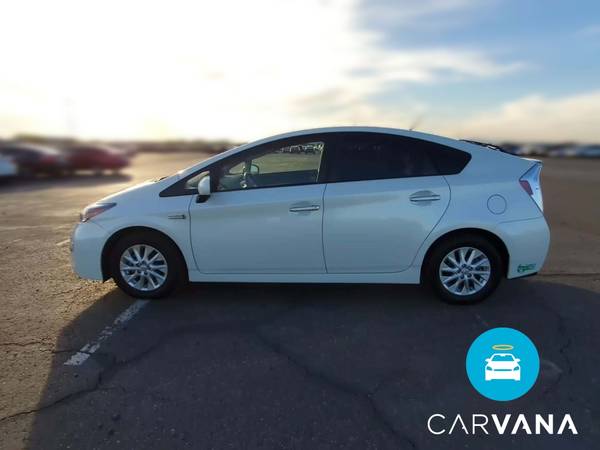 2014 Toyota Prius Plugin Hybrid Hatchback 4D hatchback White -... for sale in Washington, District Of Columbia – photo 5