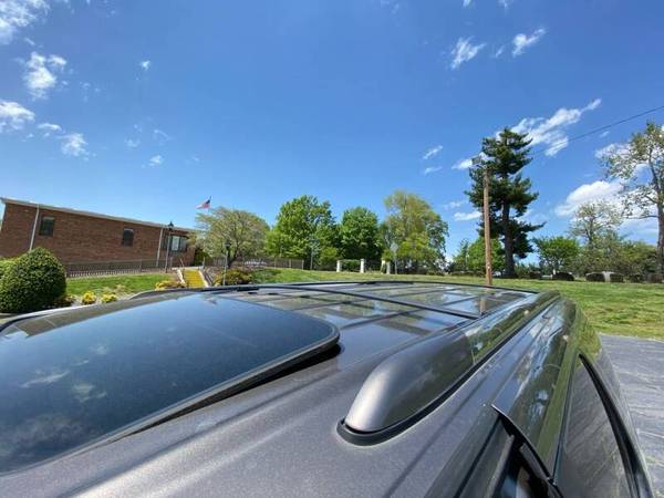 2011 Cadillac Escalade ESV Premium - - by dealer for sale in Roanoke, VA – photo 20