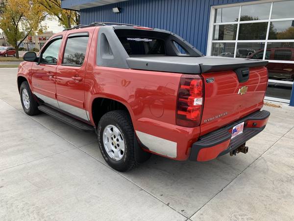 2012 Chevrolet Avalanche - cars & trucks - by dealer - vehicle... for sale in Grand Forks, ND – photo 8