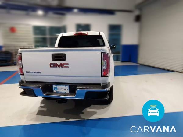 2017 GMC Canyon Crew Cab Pickup 4D 5 ft pickup Black - FINANCE... for sale in West Palm Beach, FL – photo 9