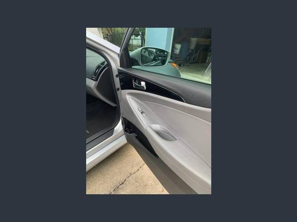 Low Miles - Hyundai Sonata "Limited" - cars & trucks - by owner -... for sale in Cape Coral, FL – photo 10