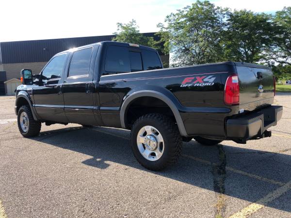 Strong! 2008 Ford F-250! 4x4! Crew Cab! Diesel! Finance Now! for sale in Ortonville, MI – photo 3