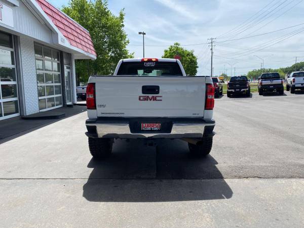2018 GMC Sierra 2500HD SLT 4x4 4dr Crew Cab SB - CALL/TEXT TODAY! for sale in Charlotte, NC – photo 4