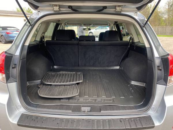 2012 Subaru Outback Premium - 6 Speed Manual Transmission - cars & for sale in Davison, MI – photo 15