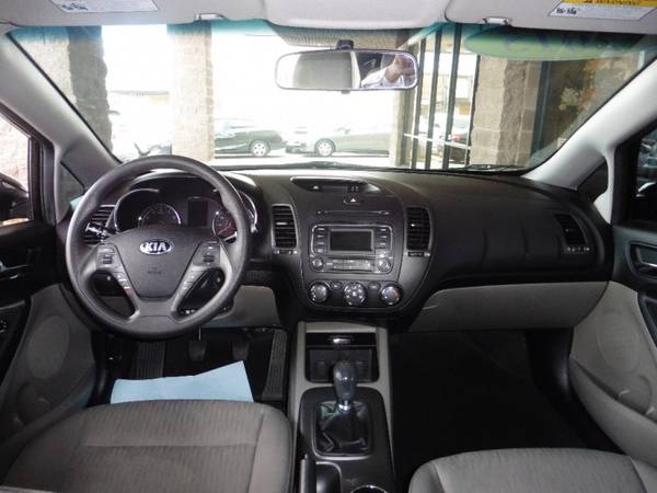2015 Kia Forte 4dr Sdn Auto LX/CLEAN 1-OWNER CARFAX for sale in Tucson, AZ – photo 10