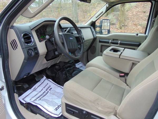 2008 Ford F-550 Super Duty - - by dealer - vehicle for sale in Waterbury, CT – photo 8