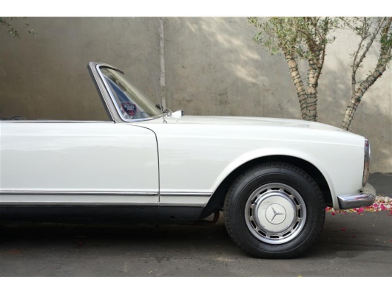 1966 Mercedes-Benz 230SL for sale in Beverly Hills, CA – photo 13