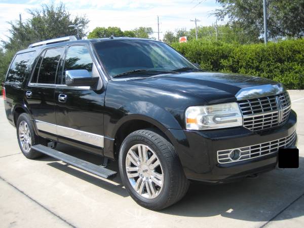 2008 Lincoln Navigator Drives Great - cars & trucks - by owner -... for sale in Lewisville, TX – photo 7