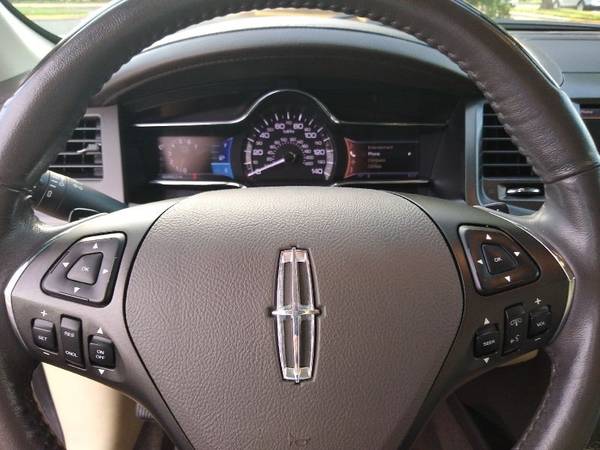 2013 Lincoln MKS LUXURY SEDAN~ GREAT COLOR COMBO~ CLEAN CARFAX~ WELL... for sale in Sarasota, FL – photo 24