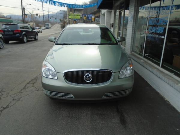 2006 Buick Lucerne CXL *We're Safely Open for Business!* - cars &... for sale in Pittsburgh, PA – photo 7