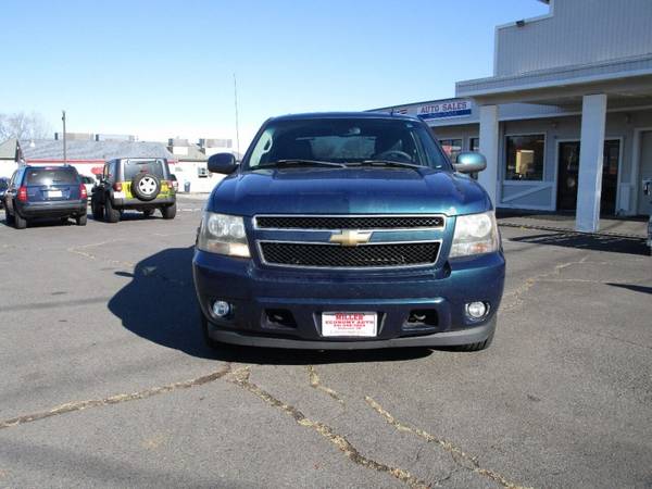 2007 Chevrolet Avalanche LT 1500 4dr Crew Cab 4WD SB - cars & trucks... for sale in Redmond, OR – photo 3