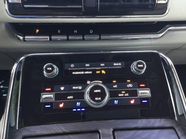 2018 Lincoln Navigator Reserve - Lowest Miles/Cleanest Cars In FL for sale in Fort Myers, FL – photo 20