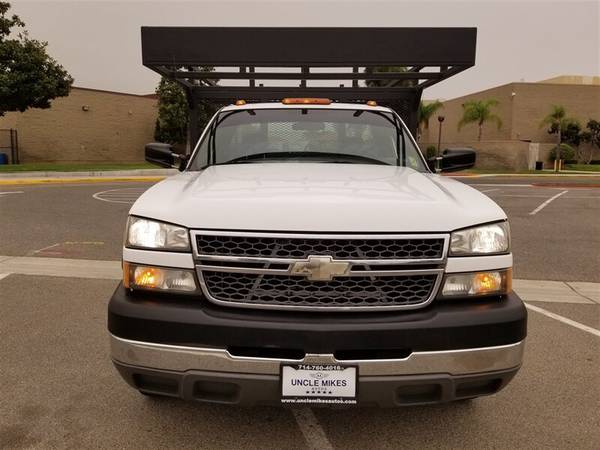 2005 CHEVROLET C3500 FLAT BED SERVICE TRUC ,LADDER RACK,ONLY 81K MIL... for sale in Santa Ana, CA – photo 2