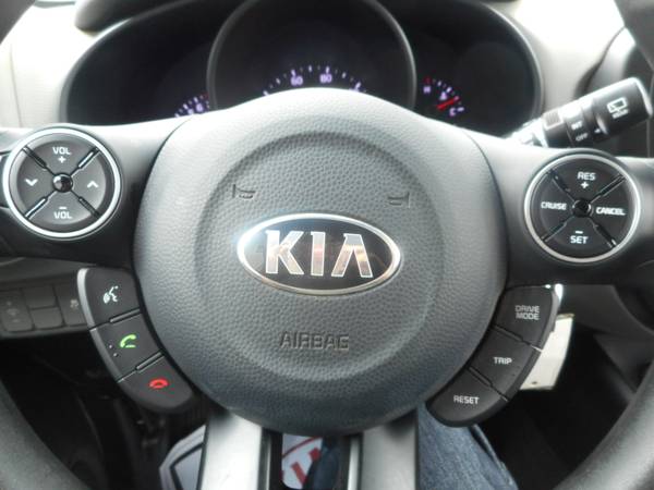 2018 Kia Soul Base - - by dealer - vehicle automotive for sale in Lihue, HI – photo 15