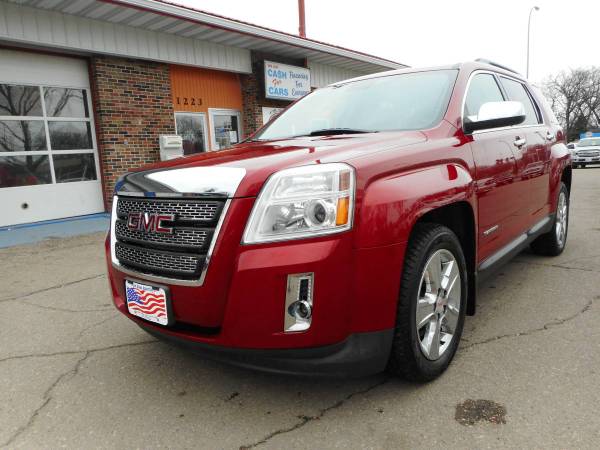★★★ 2015 GMC Terrain SLE-2 / All-Wheel Drive / Loaded Up! ★★★ - cars... for sale in Grand Forks, ND – photo 2
