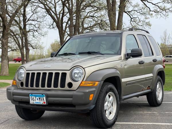 2006 JEEP LIBERTY SPORT 4WD V6 - - by dealer - vehicle for sale in Shakopee, MN – photo 6