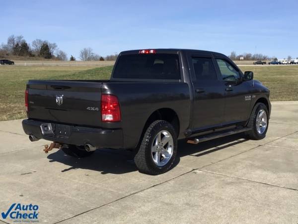 2017 Ram 1500 Express - - by dealer - vehicle for sale in Dry Ridge, KY – photo 9