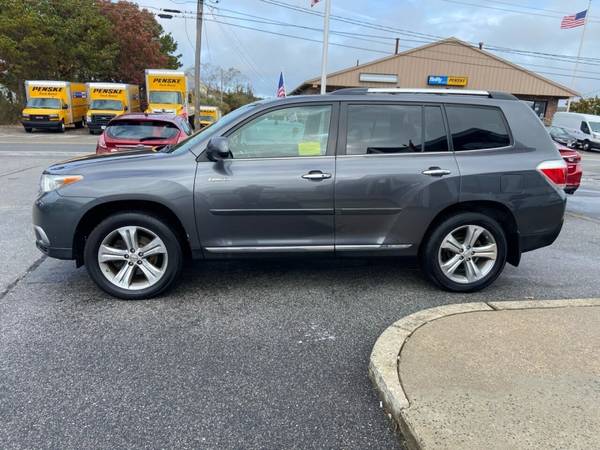 2011 Toyota Highlander Limited AWD 4dr SUV **GUARANTEED FINANCING**... for sale in Hyannis, MA – photo 8