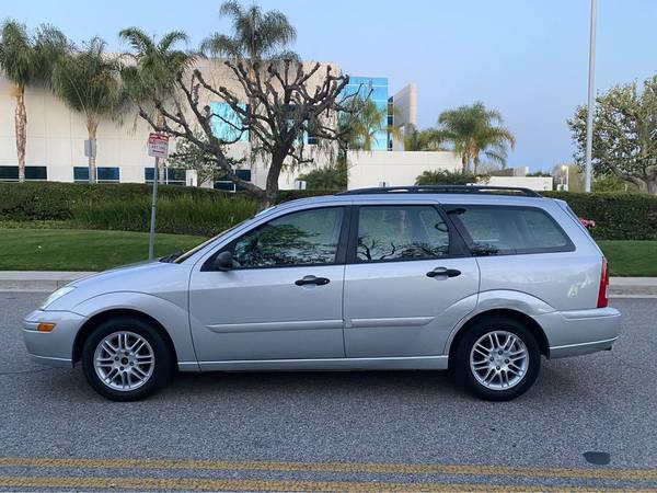 2002 Ford Focus Station-wagon - - by dealer - vehicle for sale in Panorama City, CA – photo 6