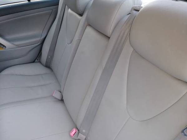 2007 Toyota Camry XLE. Perfect condition. Price is very negotiable! for sale in Clearwater, FL – photo 10