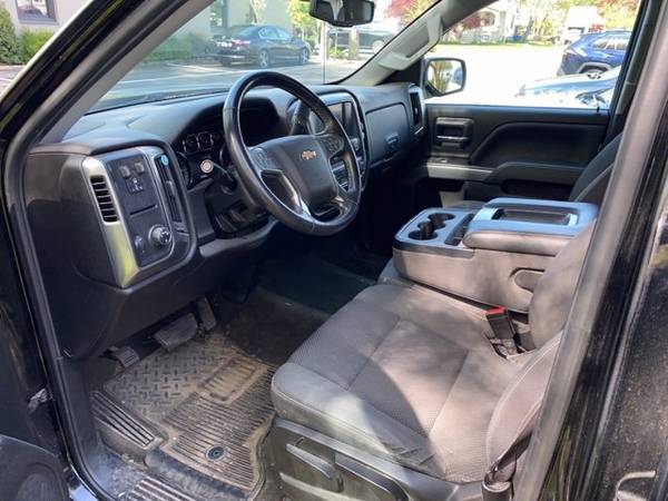 2017 Chevrolet Chevy Silverado 1500 Lt - - by dealer for sale in Wilmington, DE – photo 4