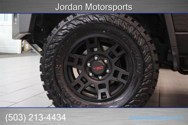 2007 TOYOTA FJ CRUISER 1 OWNER 67K LIFTED BLK OUT RR DIFF TRD PRO 20... for sale in Portland, OR – photo 19
