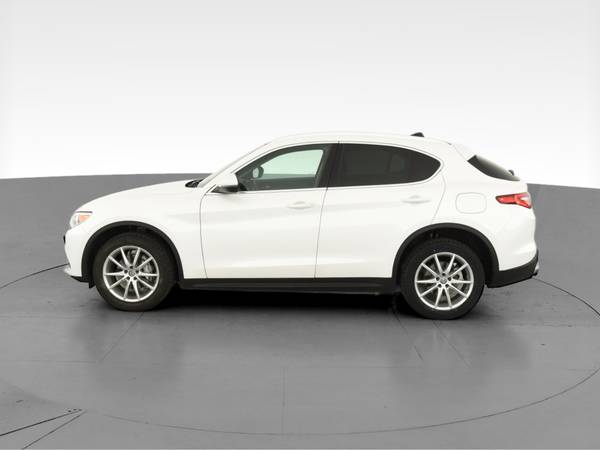 2018 Alfa Romeo Stelvio Ti Sport Utility 4D hatchback White -... for sale in Dallas, TX – photo 5