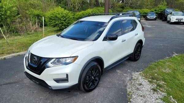 2018 Nissan Rogue SV - - by dealer - vehicle for sale in Georgetown, KY – photo 14