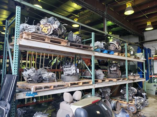 Used Auto Parts for sale in Cedar Rapids, IA – photo 4