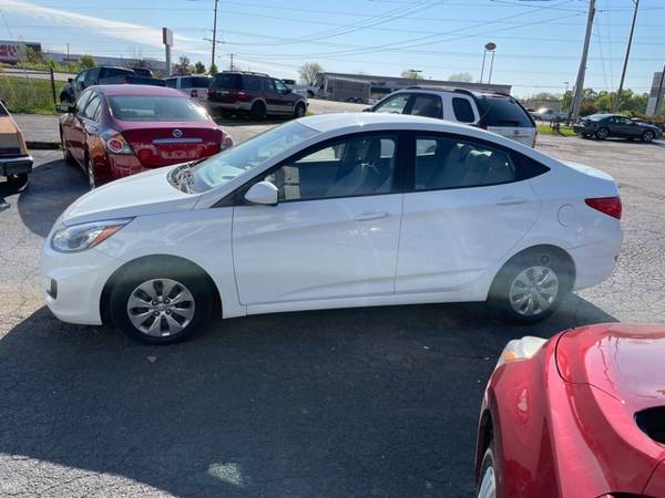 2015 HYUNDAI ACCENT GLS 17K miles only - - by dealer for sale in REYNOLDSBURG, OH – photo 8
