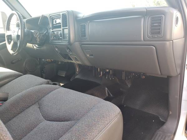 06 CHEVY SILVERADO 3500 EXTENDED "17k MILES" CONTRACTORS UTILITY TRUCK for sale in Bakersfield, CA – photo 16
