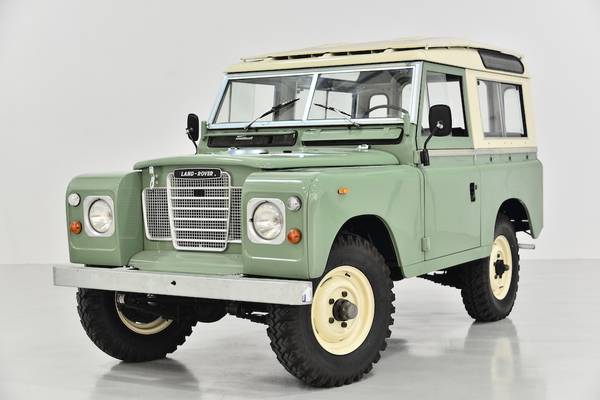1983 Land Rover Series III - cars & trucks - by dealer - vehicle... for sale in Van Nuys, CA – photo 5