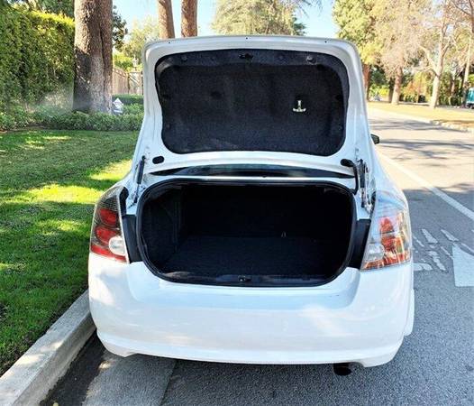 2010 Nissan Sentra 2.0 S 2.0 S 4dr Sedan - cars & trucks - by dealer... for sale in Los Angeles, CA – photo 18