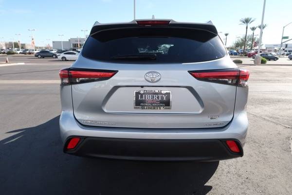 2020 Toyota Highlander XLE - First Time Buyer Programs! Ask Today! for sale in Peoria, AZ – photo 6