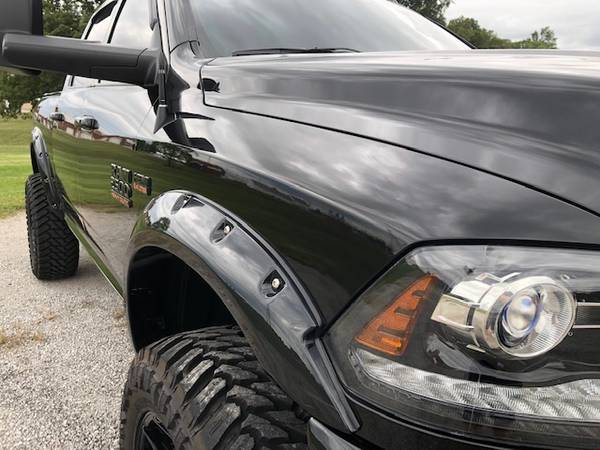 Ram 2500 – LARAMIE ((( LIFTED ))) Low Miles ((( LOADED )))... for sale in Fort Wayne, OH – photo 17