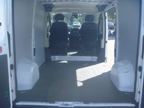 2018 RAM Promaster 1500 Low Roof Tradesman 136-in. WB White GOOD OR for sale in Hayward, CA – photo 9
