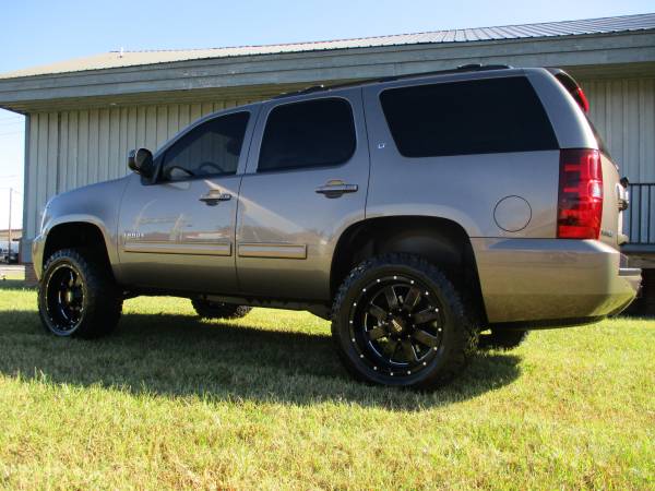 LIFTED 2012 CHEVY TAHOE 4X4 LT 20" MOTO METAL WHEELS *NEW 33X12.50'S!! for sale in KERNERSVILLE, NC – photo 8