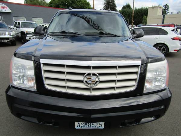 2005 Cadillac Escalade 4dr AWD - - by dealer - vehicle for sale in Milwaukie, OR – photo 4