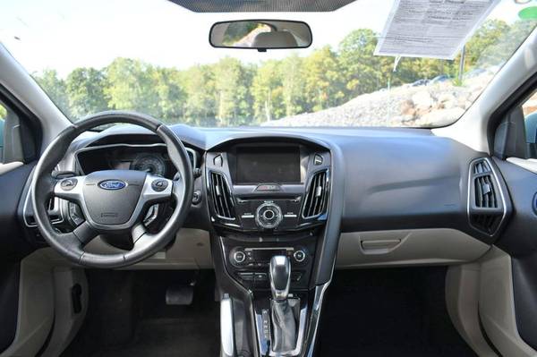 2013 *Ford* *Focus* *Electric* - cars & trucks - by dealer - vehicle... for sale in Naugatuck, CT – photo 18