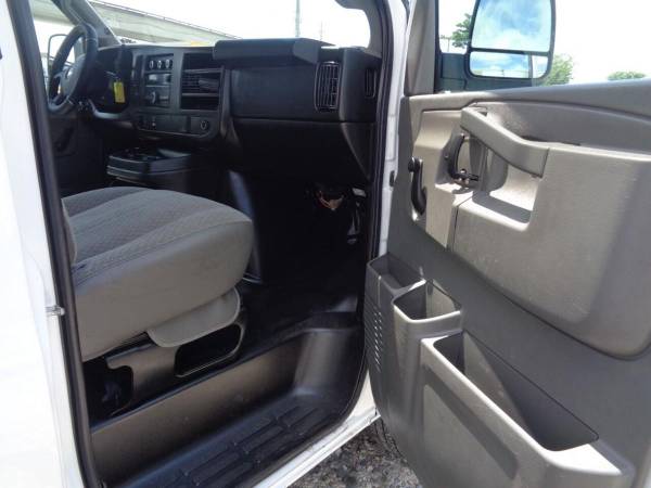 2016 Chevrolet Chevy Express Cutaway G3500 3500 SRW 12ft BOX TRUCK for sale in Hialeah, FL – photo 23