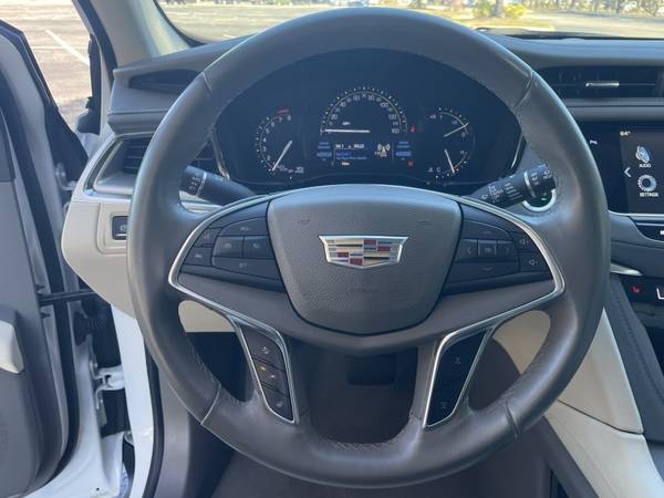2017 Cadillac XT5 Luxury FWD ONLY 48K MILES BEST FLORIDA COLOR for sale in Sarasota, FL – photo 7